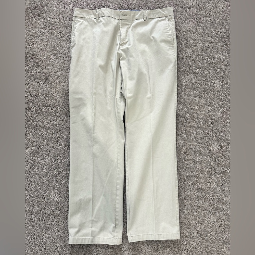 Men’s Old Navy athletic taper, built-in flex, beige casual pants 38/30
